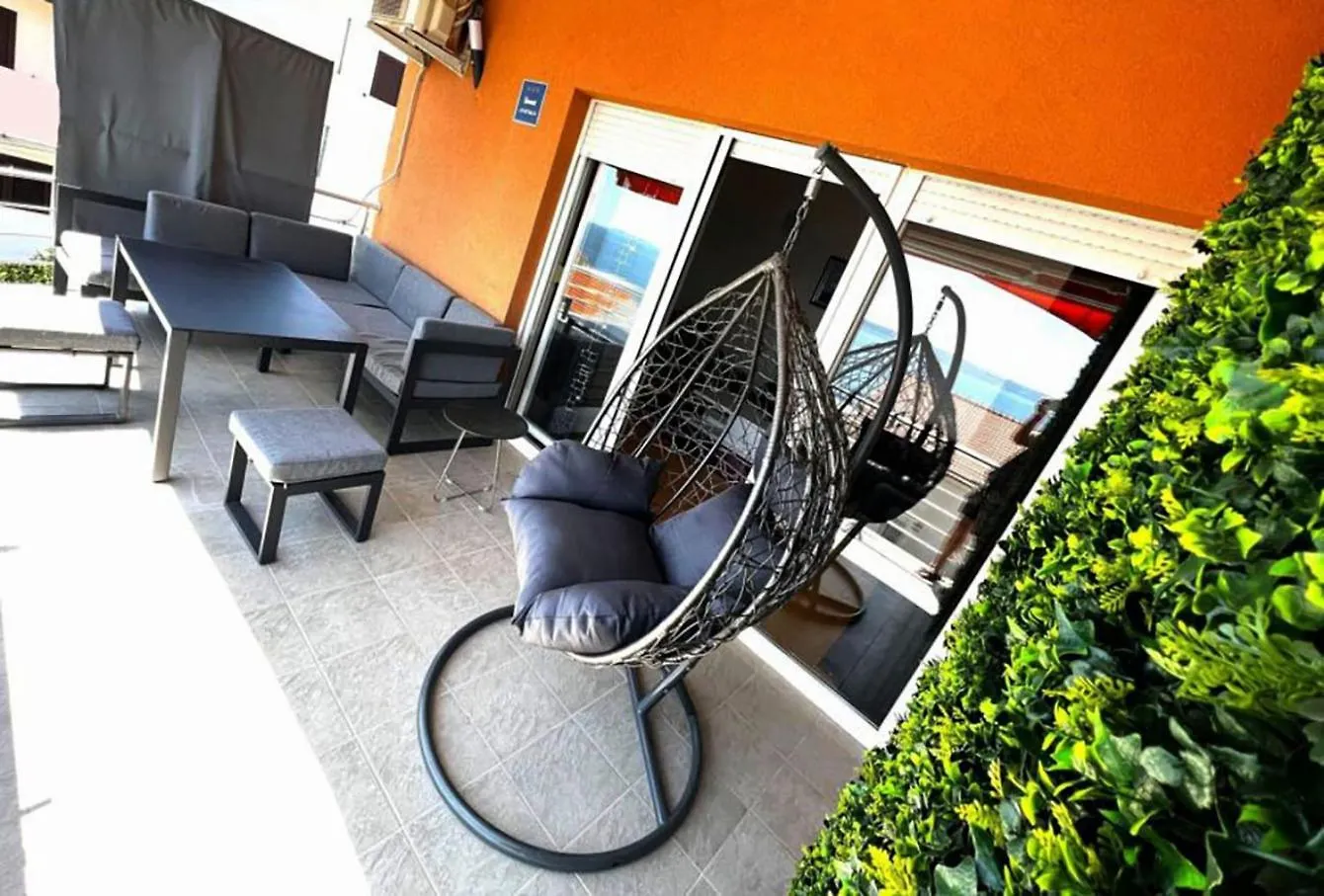 Exclusive Penthouse On 100 Square Only 70 M From The Sea Apartment Trogir 0*,