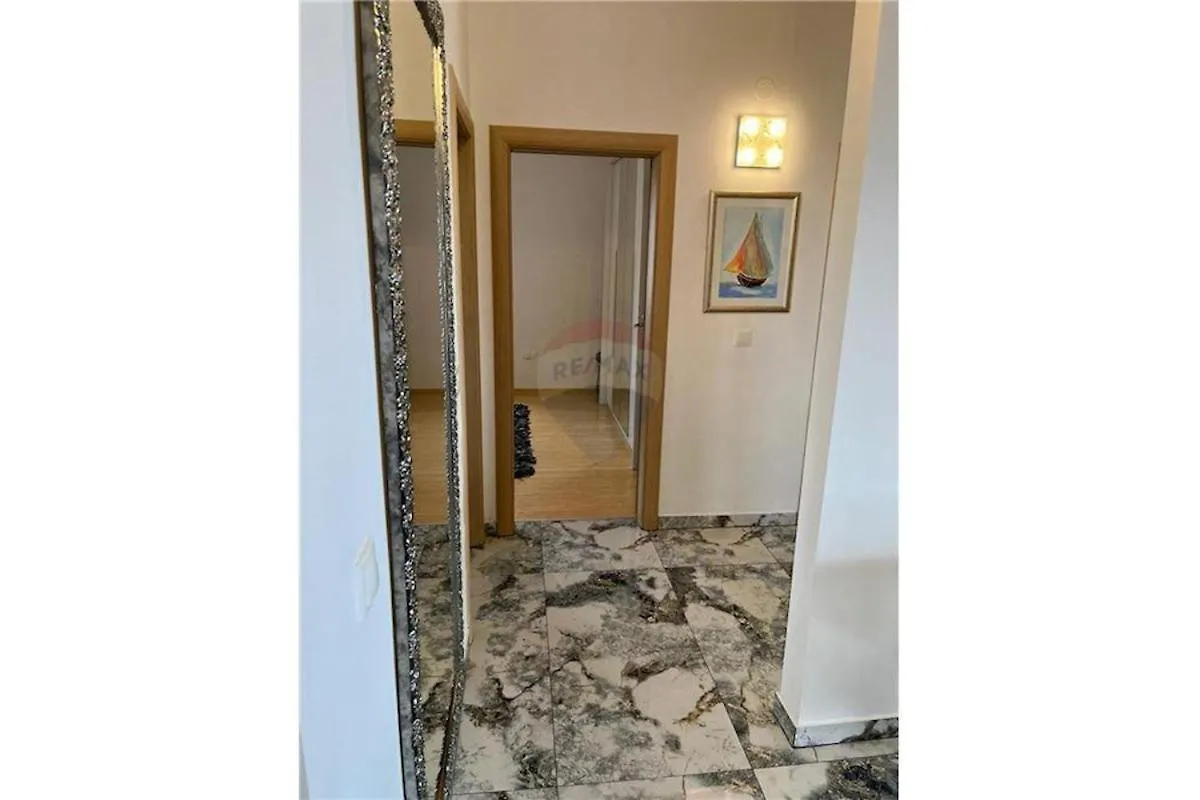 Exclusive Penthouse On 100 Square Only 70 M From The Sea Apartment Trogir